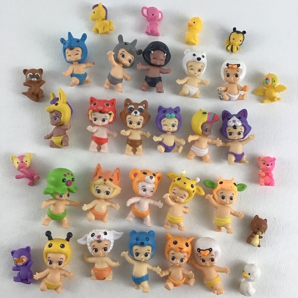 Twozies Miniature Baby 32 Figure Doll Animal Huge Jumbo Lot Cat Bear Horse Moose